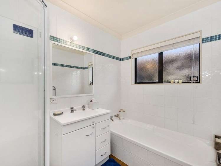 4 Portobello Way Huntington_18