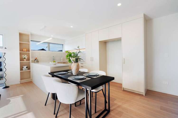 6 Pakirikiri Street Long Bay_8