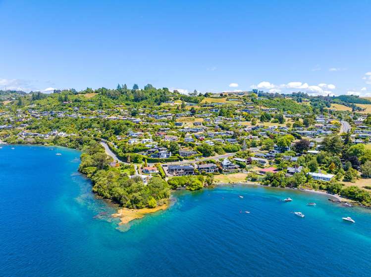 23 Wakeman Road Acacia Bay_11