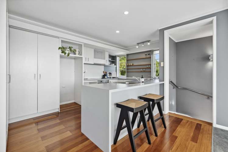 11 Churches Avenue Mount Roskill_13