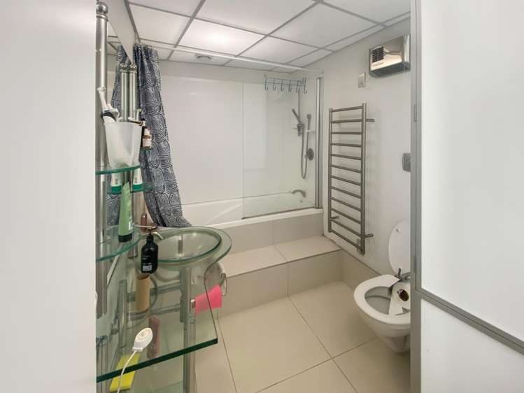 23/72 Tory Street 2185_3