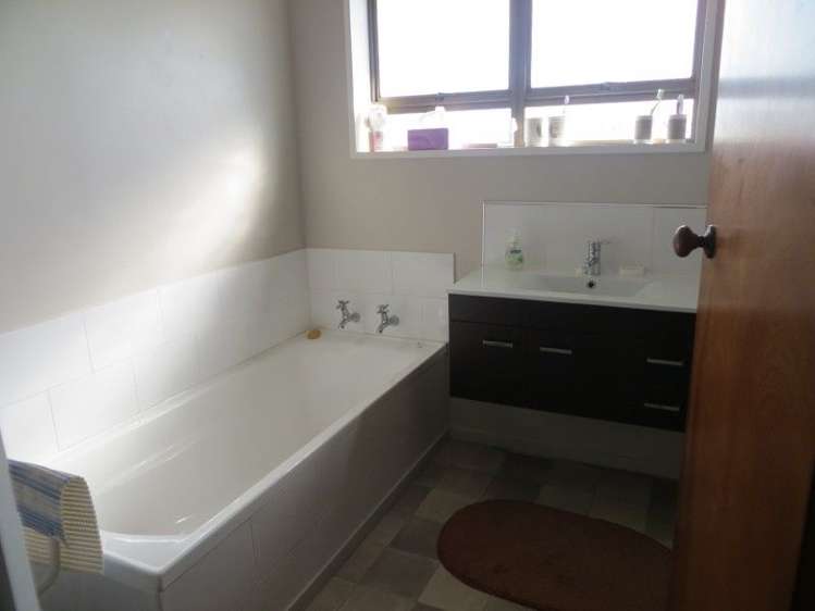 24 Waihou Road Te Aroha_18