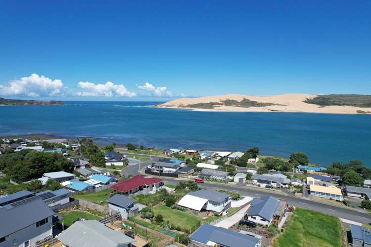 20 Taumatawiwi Street Opononi_8