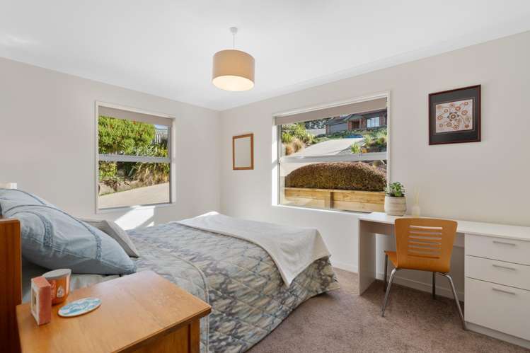 37 Highgrove Saint Clair_23