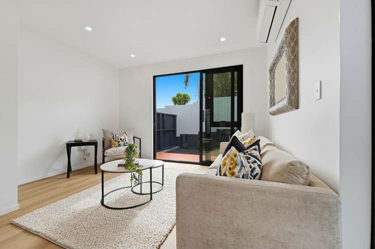 Lot 5/137 Moore Street Hillcrest_42