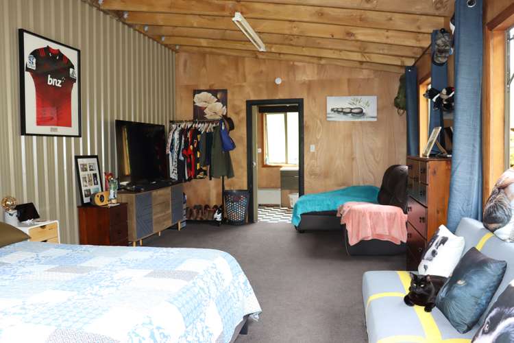 544 Mohakatino Road Mokau_27