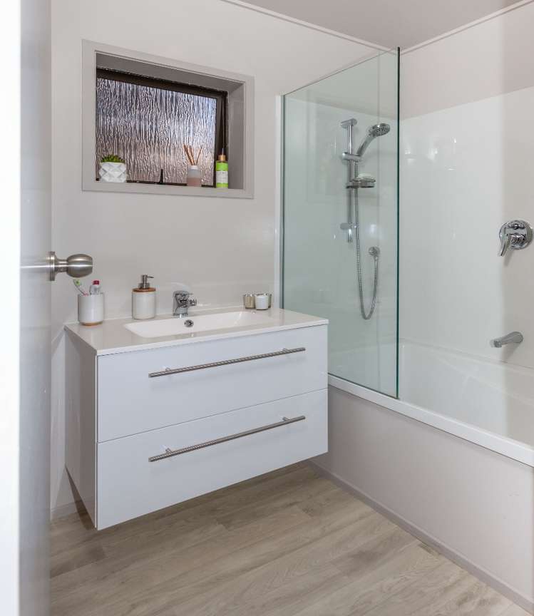 129 Lorraine Place Whangamata_8