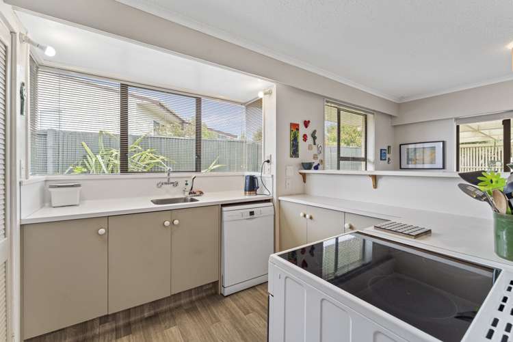 44 Norfolk Crescent Otaki Beach_4