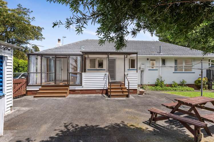 37 Hereford Street Te Atatu Peninsula_10