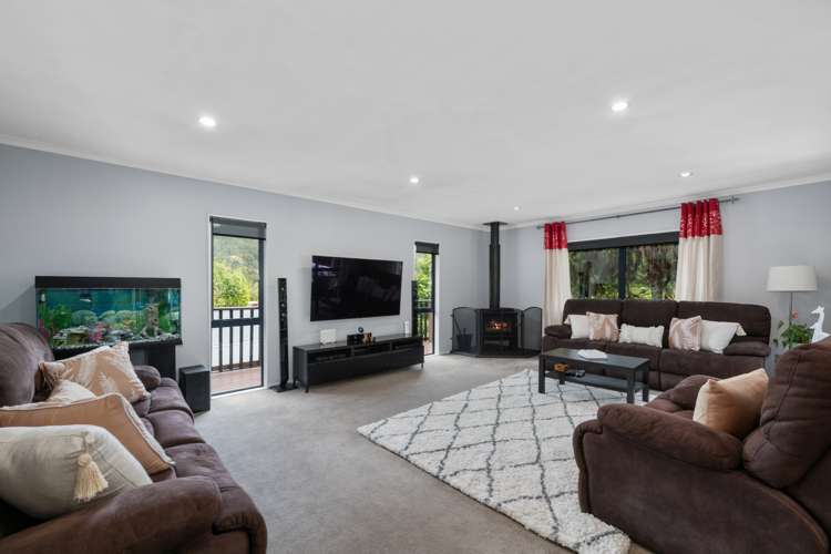 43 Forest Road Pinehaven_5