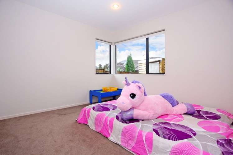 37 Gibbston Crescent Flat Bush_10