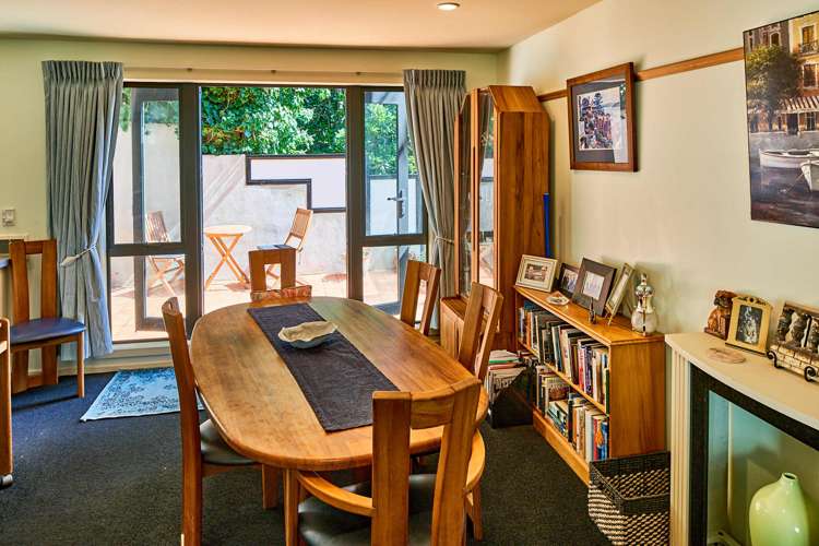 8/240 The Terrace Wellington Central_4