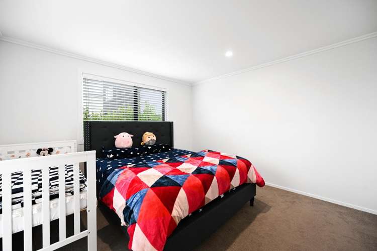 33 Ogilvie Avenue 1053_7