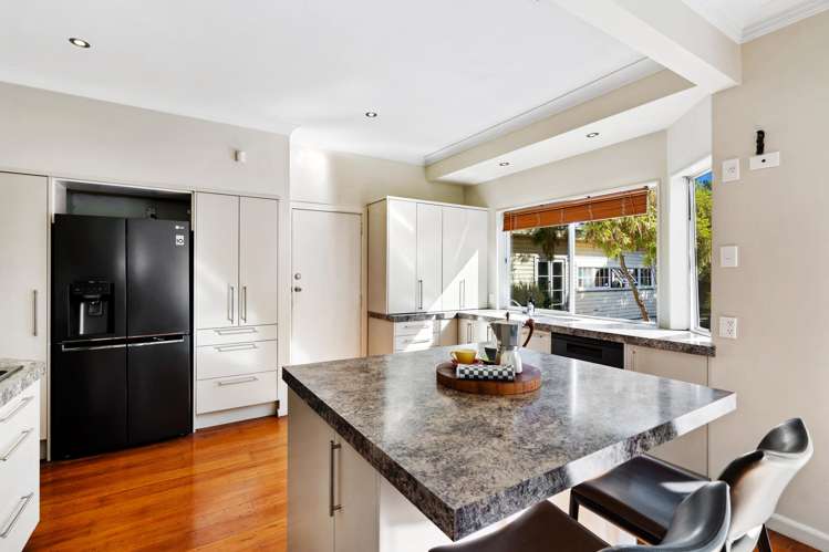 9 Ngarimu Crescent Taradale_3