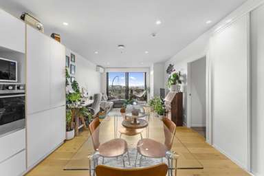 304/64 Victoria Street_3