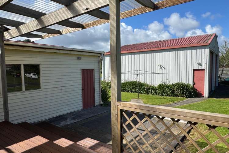 1059 Pouewe Street Kawhia_19