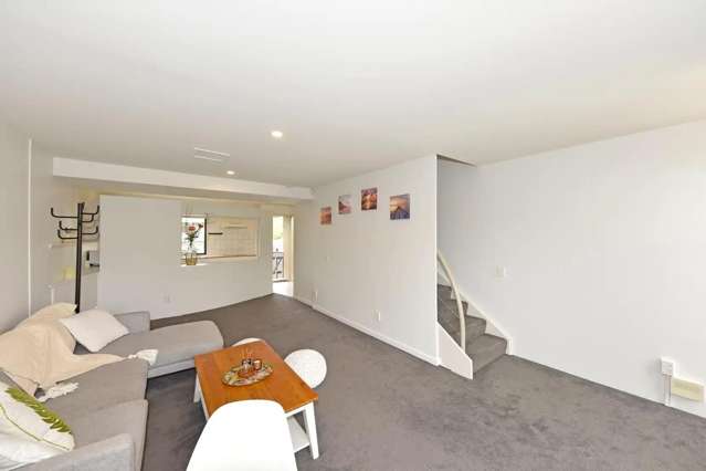 5/33 Winchester St Merivale_2