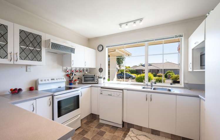 5 Rosaline Frank Street Stoke_3