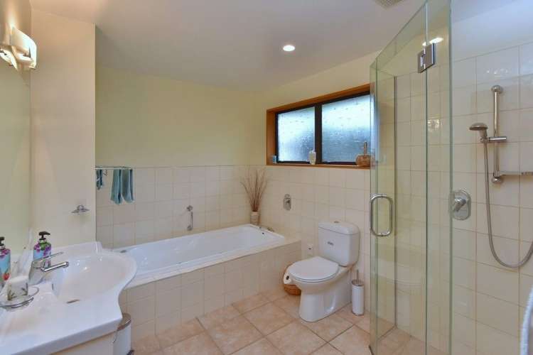 8 Kowai Place Amberley_12