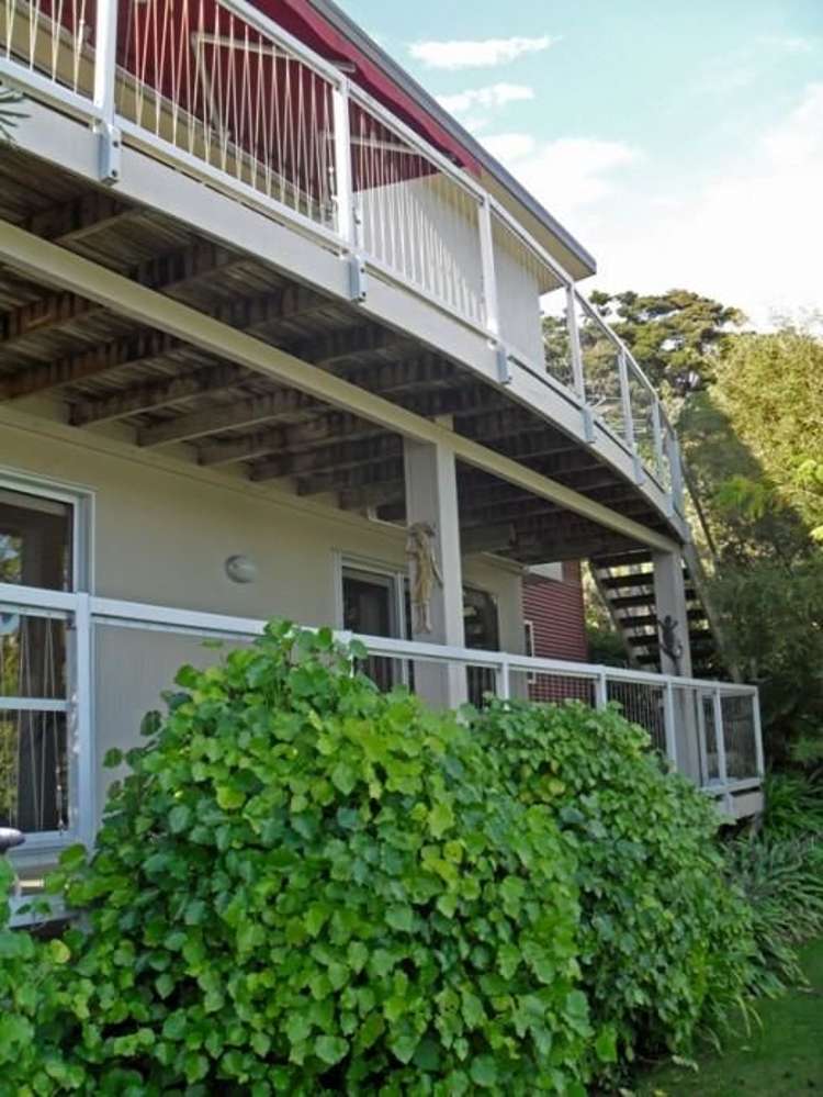 38 Tata Heights Takaka_2