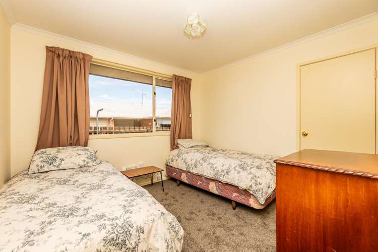 2/21 Preston Street West End_6