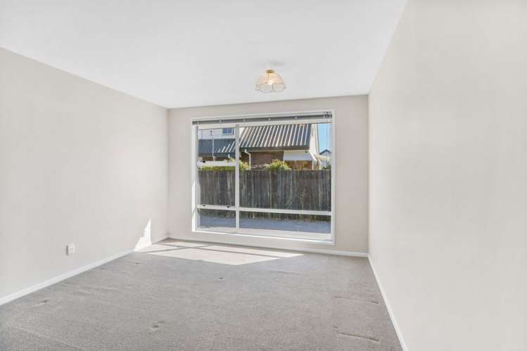 2/8 Palatine Terrace Huntsbury_8