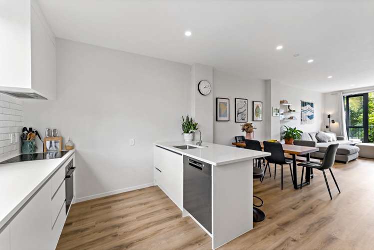 32/17 Lyon Avenue Mount Albert_13