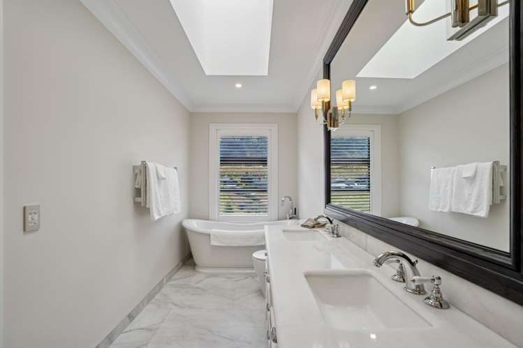 40 Cunninghams Drive Jacks Point_17