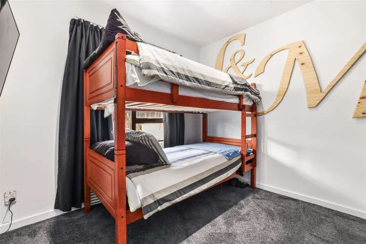 6 Curletts Road Sockburn_9