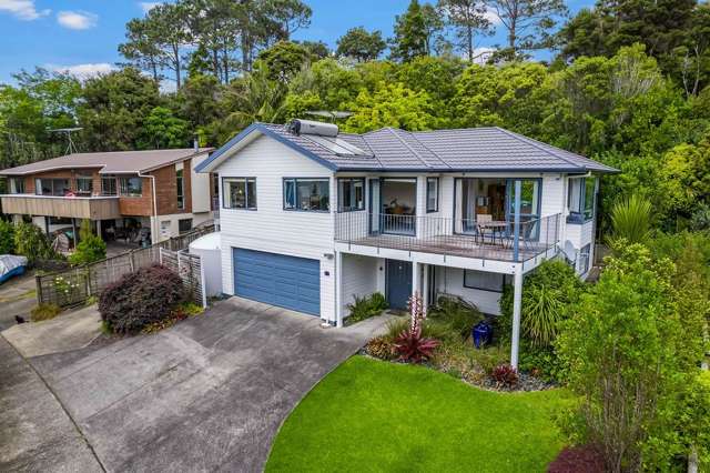 37 Cochrane Avenue Arkles Bay_1