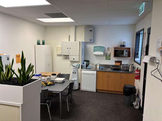 411-415 Victoria Street Hamilton Central_3