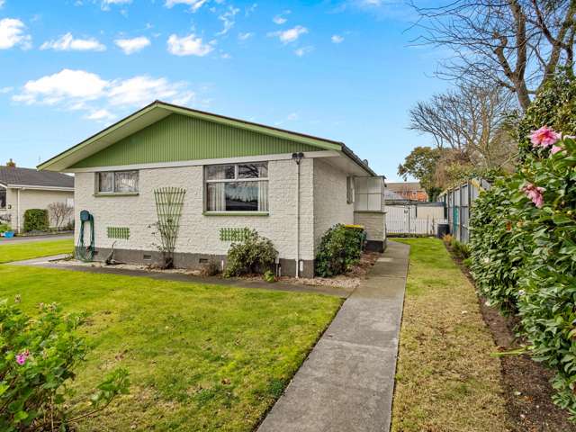 1/63 Short Street Ashburton_4
