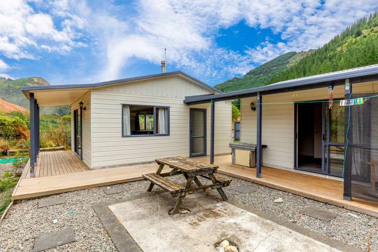 264 Wakamarina Road Havelock_4