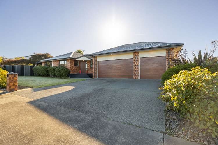 6 Galea Grove Kelvin Grove_8