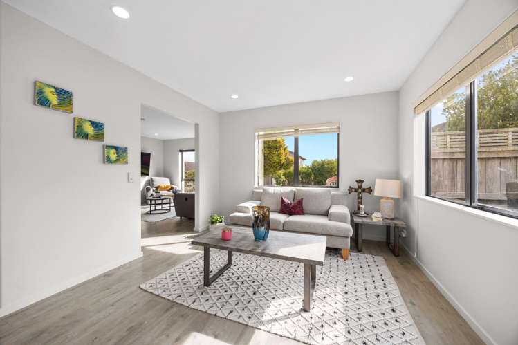 7 Viera Drive Flat Bush_13