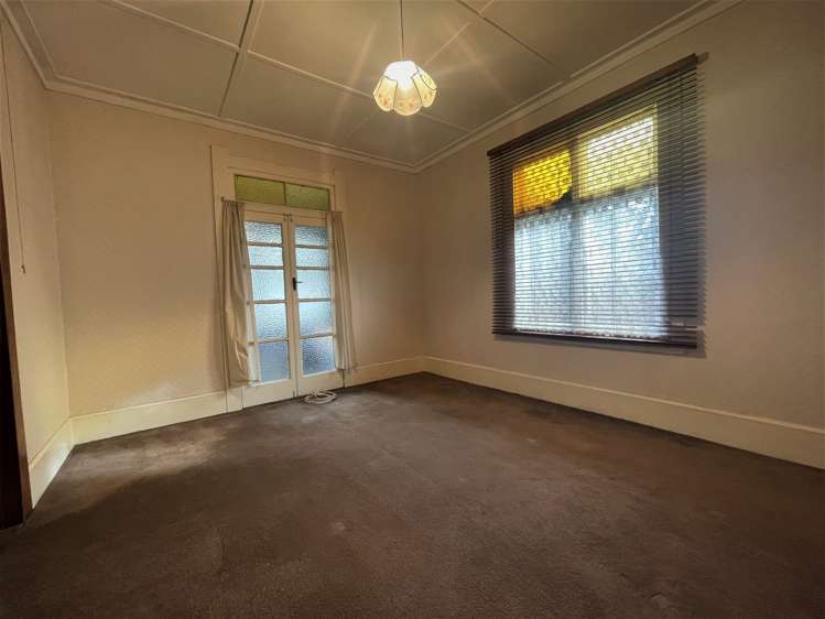 39 River Road Hector_9