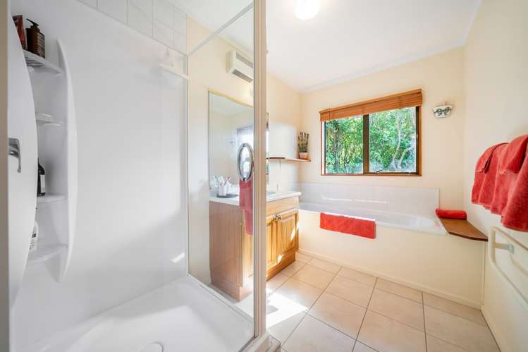 94c Dowse Drive Maungaraki_18