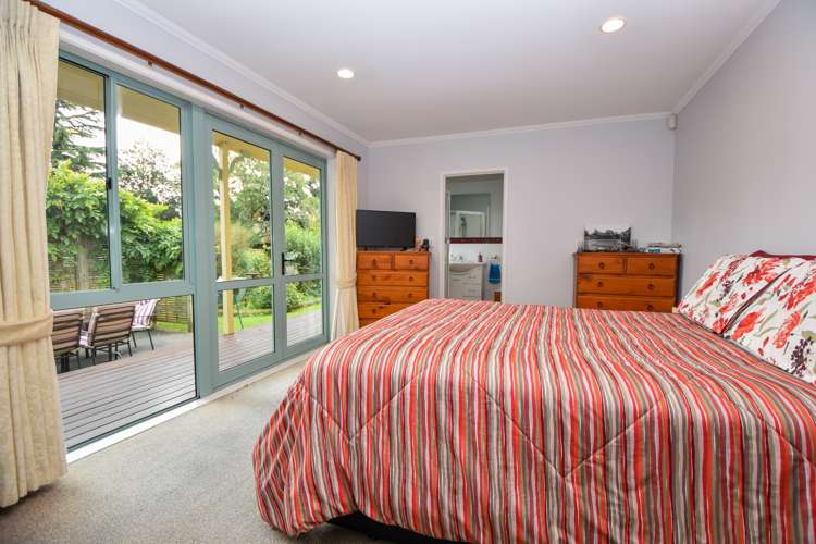 26 Brooklyn Road Carterton_8