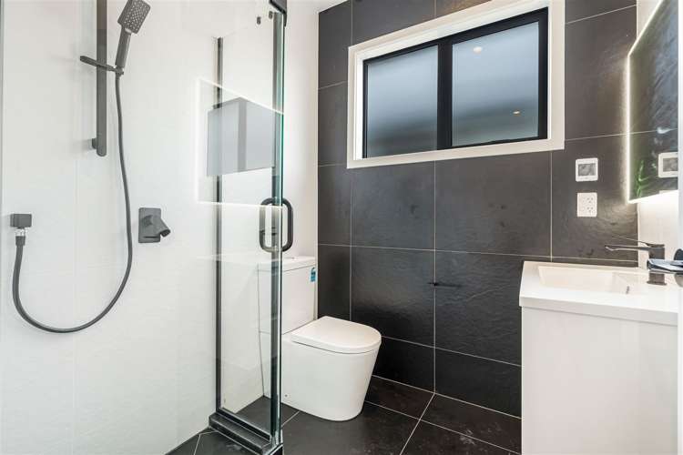 8 Cutfield Lane Kumeu_15