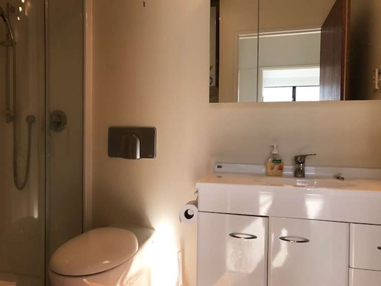 72/70 Hobson Street Thorndon_7