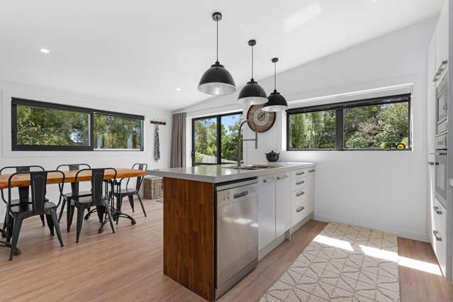 81 Mackesy Road Parahaki_2