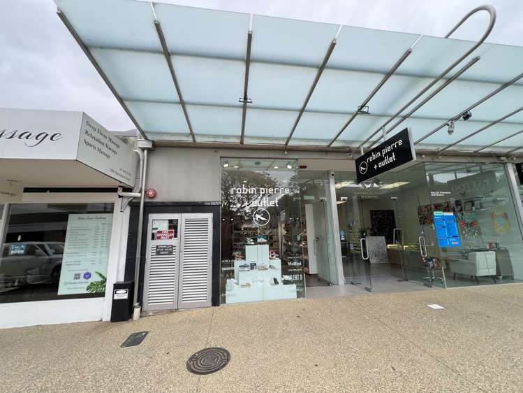 Shop 1/62-78 Hurstmere Road Takapuna_1