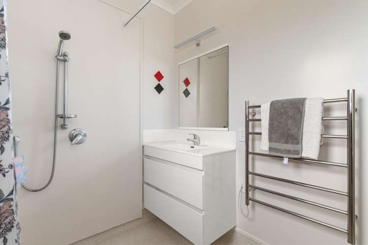 24 Masters Crescent Masterton_8