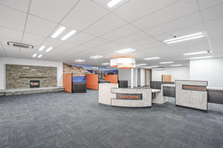 21 The Mall Cromwell_6