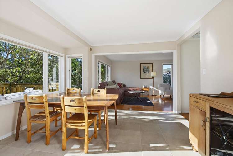 15 Wrights Hill Road Karori_2