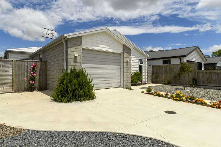 68 Franks Way Papamoa_1