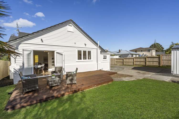 26 Roberts Road Te Atatu South_17