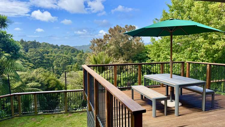 1114 Scenic Drive North_0