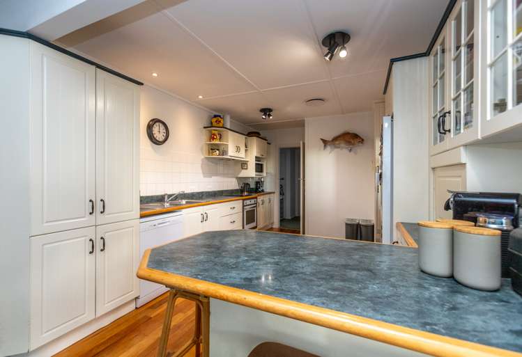 7 Shaw Avenue Paeroa_4