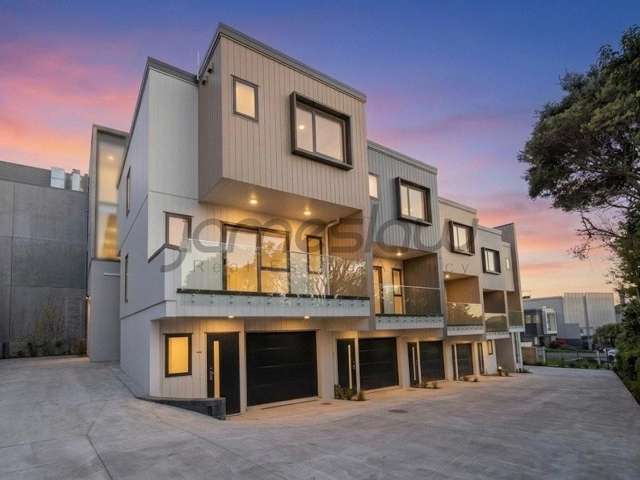 Modern 3-Bedroom Executive Home in Remuera